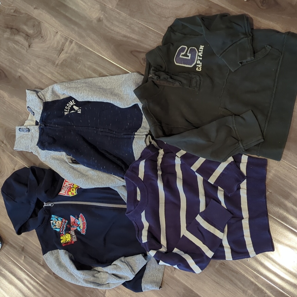 4T boys sweaters